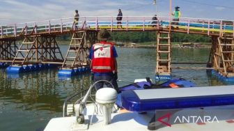 Tujuh Hari Tak Juga Ditemukan, Pencarian Nenek Epon di Sungai Cisokan Dihentikan