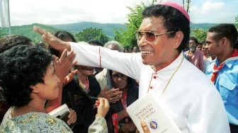 Penerima Nobel Perdamaian Uskup Belo dari Timor Leste Diduga Memperkosa Anak Laki-laki