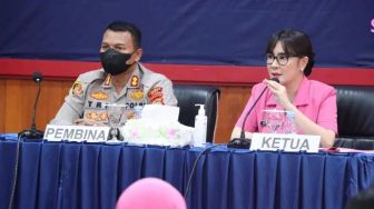 Digeruduk Netizen Gara-Gara Jadi Istri Kapolres, Uut Permatasari Beri Peringatan: Saya Tidak Mau Ikut Campur