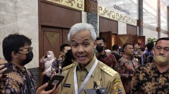 Kendalikan Inflasi di Jateng, Ganjar Pranowo: Subsidi Transportasi Hingga Harga Barang Pokok