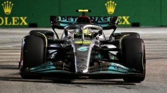 Hasil FP1 F1 GP Singapura 2022: Lewis Hamilton Tercepat, Max Verstappen Kedua