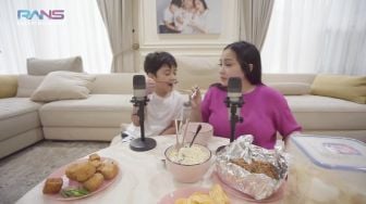 Bikin Orang Ngiler, Ini 6 Video Mukbang ASMR Artis Indonesia