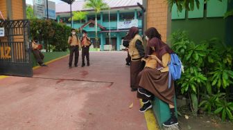 Pembagian Seragam Sekolah di Balikpapan Belum Ada Tanda-tanda, Siswa SMP Masih Ada yang Pakai Baju SD