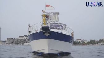 Viral! Video Rizky Billar Kasih Hadiah Kapal Seharga Rp38 M, Lesti: Jangan Bilang Ini Kapal Gua Suruh Bayar!