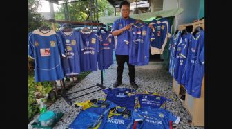 Fans Sejati, Koleksi Jersey Persiba Balikpapan dari Zaman Bahari