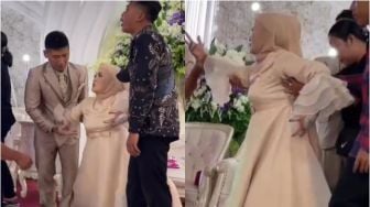 Acara Resepsi masih Berlangsung, Pengantin Wanita Ini Kesurupan di Pelaminan