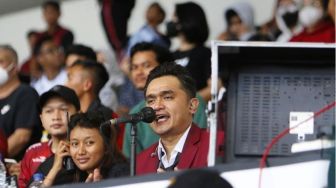 Tak akan Lagi Mendengar "Jebret" di Pertandingan Liga 1, Komentator Radot Valentino Simanjutak Mundur