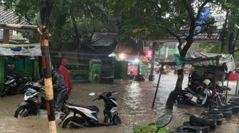 Hujan Deras Baru Tiga Jam, Palembang Sudah Terkepung Banjir