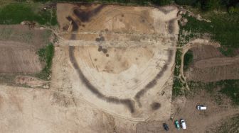 Arekeolog Temukan Struktur Berusia 7.000 Tahun di Dekat Praha, Lebih Tua dari Stonehenge