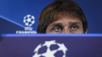 Frankfurt v Tottenham: Antonio Conte Sadar Posisinya Mulai Disorot Negatif