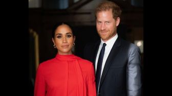 Pangeran Harry dan Meghan Markle Bantah Telah Menuduh Rasis Keluarga Kerajaan