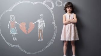 Perceraian Banyak Membuat Sengsara, MA Dorang Tiga Hak Anak yang Menjadi Korban