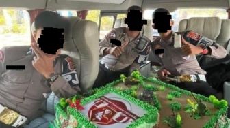 Viral Video Oknum Anggota Polisi Doakan TNI Tidak Panjang Umur, Kue Ulang Tahun Dijilat