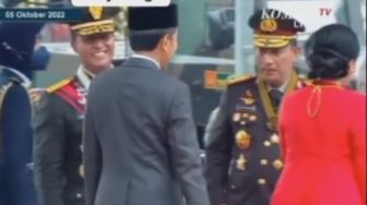 Terungkap Alasan Presiden Jokowi Tak Salami Kapolri Jenderal Listyo Sigit Prabowo Saat HUT TNI