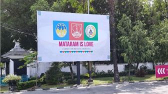 Spanduk 'Mataram Is Love' Terpasang di Manahan, Ternyata Perintah Gibran