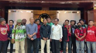 Ancaman Suporter Se-Indonesia Jika Hasil TGIPF Kanjuruhan Tak Beri Rasa Keadilan: Kami Lakukan Aksi Revolusioner!