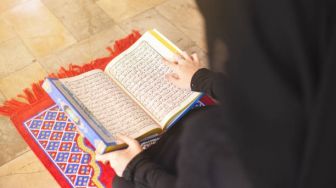 8 Amalan Maulid Nabi Muhammad SAW yang Mengandung Keistimewaan