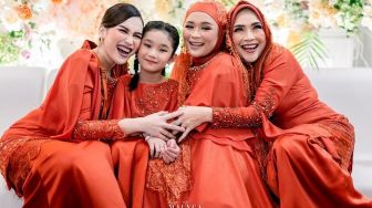 Gonta-ganti Sekolah Dibayari Ayu Ting Ting, Syifa Disentil Umi Kalsum: Dikira Gampang Cari Uang?