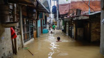 50 RT Di Jaksel Dan Jaktim Terendam Banjir Imbas Luapan Kali Ciliwung, Ini Sebaran Lokasinya