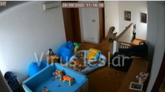 Beredar Rekaman CCTV Rumah Rizky Billar, Lesti Gendong Baby L Lalu Nyetir Mobil, Netizen: Maksudnya Dede Berbohong?