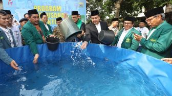 Sandiaga Uno Sulap Lahan Tidur Jadi Budidaya Lele