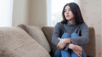 5 Zodiak Paling Sedih Saat Perayaan Tahun Baru Berakhir, Libra Langsung Susun Pesta Baru