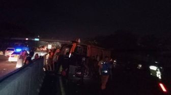 Tiga Warga Tewas dalam Kecelakaan Bus Pariwisata di Tol Porong Sidoarjo, Pengemudi Diduga Mengantuk