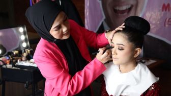 Bidik Peluang Bisnis Bagi Perempuan, Srikandi Ganjar Gelar Pelatihan Tata Rias