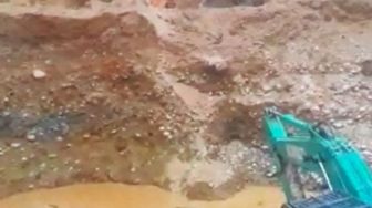 Tambang Emas Ilegal Marak di Pasaman Barat, Begini Reaksi Kementerian ESDM