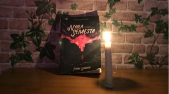 Nyala Semesta, Sebuah Novel Action-Thriller yang Tidak Biasa
