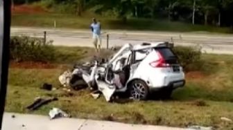 Kecelakaan Maut Kembali Terjadi di Tol Cipali, Suzuki XL7 Hancur dan Satu Penumpang Meninggal Dunia