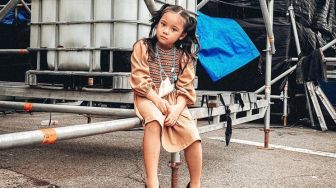 10 Potret Gempi Nonton Festival Musik, Gaya dan Penampilannya Sudah Seperti Anak Dewasa