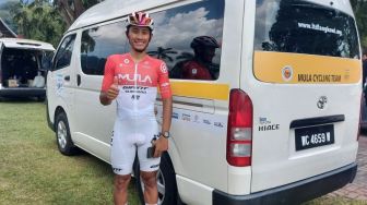 Aiman Cahyadi Finis di Barisan Depan Etape 1 Tour de Langkawi 2022