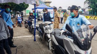 Bisa Sulitkan Masyarakat, DPRD DKI Minta Pemprov Tak Lelet Sosialisasi Pembatasan Usia Kendaraan