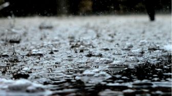 Cuaca Sumsel di Akhir Pekan: Sejumlah Wilayah Bakal Hujan Hingga Dini Hari
