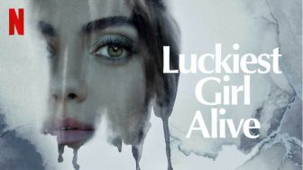 Ulasan Film Luckiest Girl Alive: Kisah Seorang Wanita yang Hadapi Trauma Masa Lalu