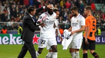 Jahitan di Wajah Belum Kering, Antonio Rudiger Tetap Masuk Skuad Real Madrid untuk El Clasico