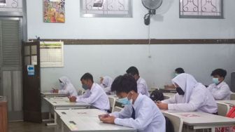 DPRD Yogyakarta Soroti Konsekuensi Biaya dari Aturan Seragam Sekolah
