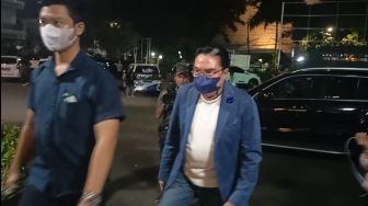 Sambangi Polres Jaksel, Hotma Sitompul Diyakini Jadi Pengacara Rizky Billar