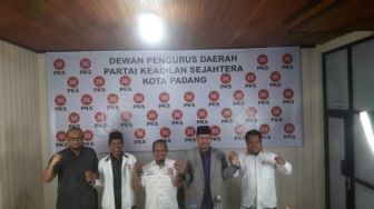 PKS Akhirnya Umumkan Nama Calon Wawako Padang, Desak Hendri Septa Segera Tindaklanjuti