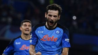 Hasil Napoli vs Ajax: Menang 4-2, Partenopei Melaju ke 16 Besar Champions League