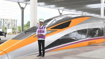 Proyek Kereta Cepat Jakarta-Bandung Sudah 84 Persen, Tiga Menteri Kawal Langsung