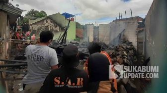 Rumah Seorang Lansia di Sukabumi Rata dengan Tanah Dibakar Anaknya Sendiri