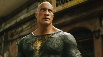 Pekan Perdana Penayangan, Film Black Adam Raup Rp 2,1 Triliun