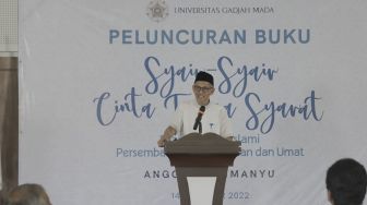 Pengiring Doa dan Dakwah, Anggito Abimanyu Luncurkan Buku 'Syair-syair Cinta Tanpa Syarat'