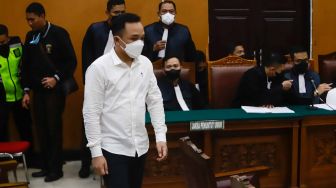 Bantah Ikut Blokir Nomor HP Adik Brigadir J, Ricky Rizal: Saya Memang Tak Pernah Punya Nomor Reza