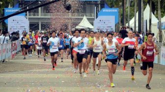 Jakarta Marathon 2022 dan Edukasi Pentingnya Pemenuhan Air Mineral bagi Tubuh