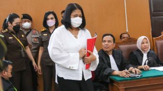 Terancam Hukuman Berat, Putri Candrawathi Mengaku Tak Mengerti Dakwaan Jaksa