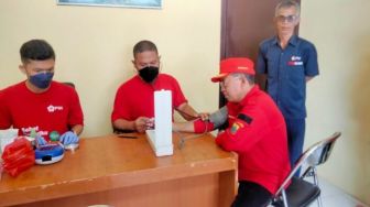 Hari Jadi ke-21 Kecamatan Cikadu Diisi Donor Darah
