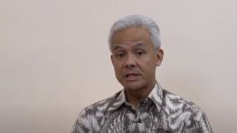 Sorot Jawaban Ganjar Pranowo yang Siap Jadi Capres 2024, Abu Janda: Seperti Kasih Kode Buat Partai Lain